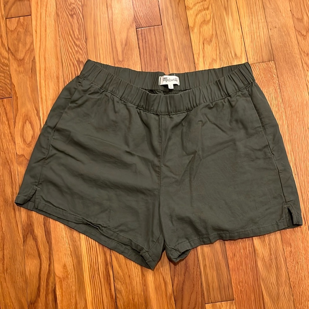 Madewell Olive Pull-On Shorts Medium